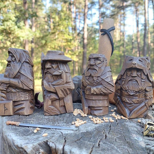 Decorative figurinesValhalla Forge